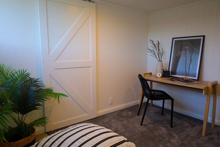 Photo of property in 22 Redwood Grove, Hokowhitu, Palmerston North, 4410