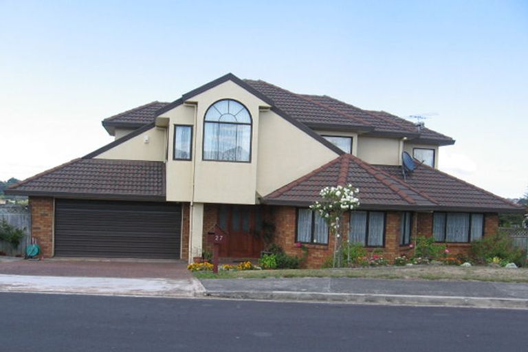 Photo of property in 27 Nirvana Way, Mount Roskill, Auckland, 1041