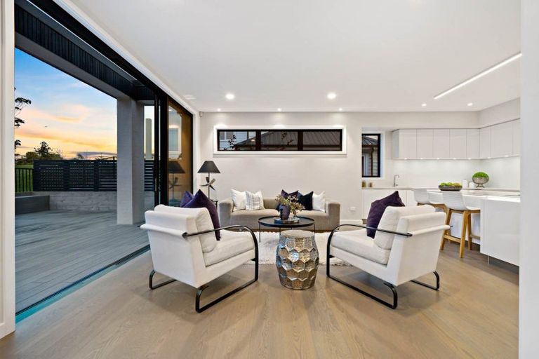 Photo of property in 14 Third Fairway Place, Albany, Auckland, 0632