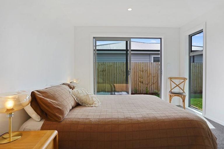 Photo of property in 12 Mackinnon Street, Marshland, 8083