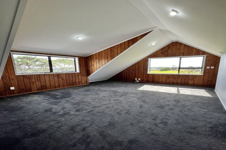 Photo of property in 390 Paremoremo Road, Paremoremo, Auckland, 0632
