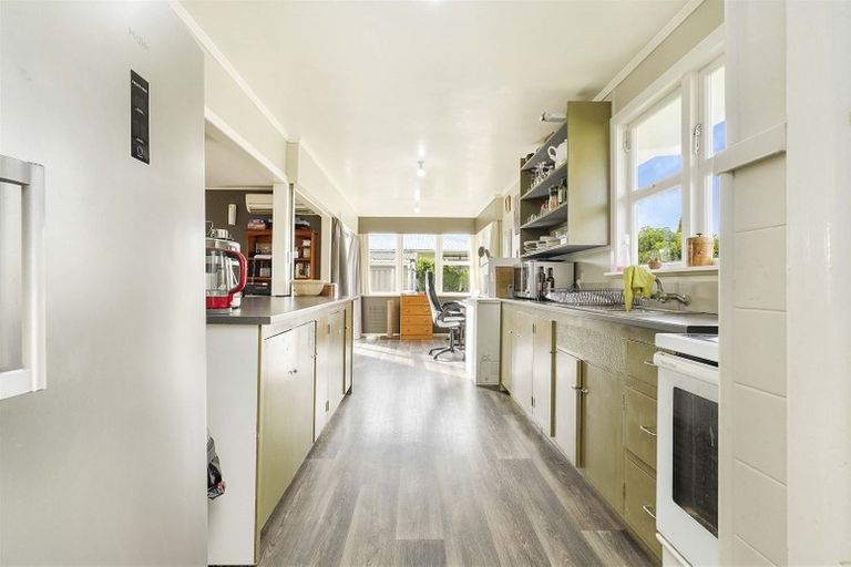 Photo of property in 2 Orelio Street, Hillcrest, Hamilton, 3216