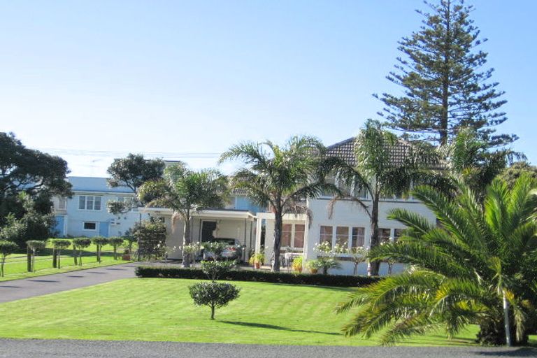 Photo of property in 335 Hibiscus Coast Highway, Orewa, 0931