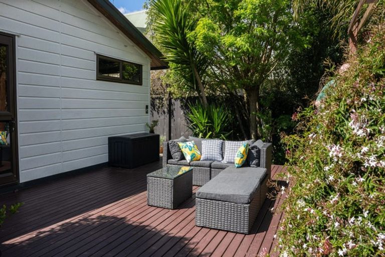 Photo of property in 17 Denver Grove, Totara Park, Upper Hutt, 5018
