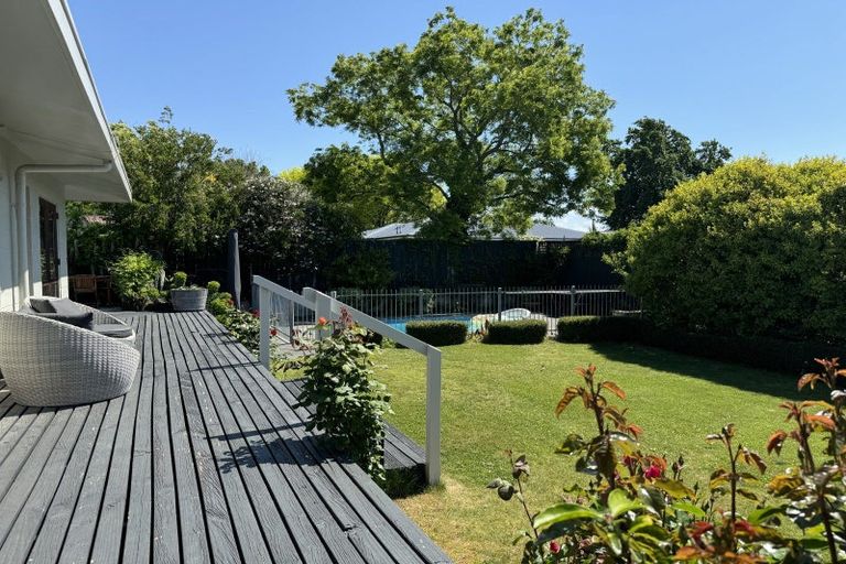 Photo of property in 35a Lucknow Road, Havelock North, 4130