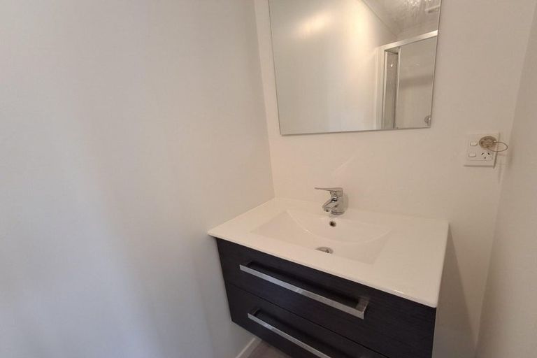 Photo of property in 71 Logie Street, Stokes Valley, Lower Hutt, 5019