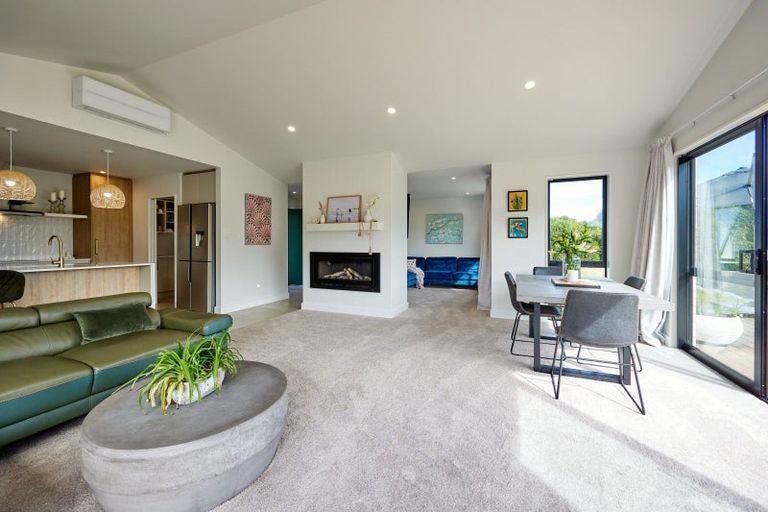Photo of property in 5 Ingles Drive, Kaikoura Flat, Kaikoura, 7371