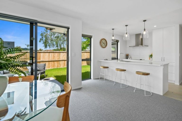 Photo of property in 11 Te Rehutai Rise, Welcome Bay, 3112