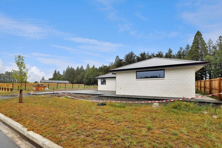 Photo of property in 36 Arrowsmith Drive, Methven, 7730
