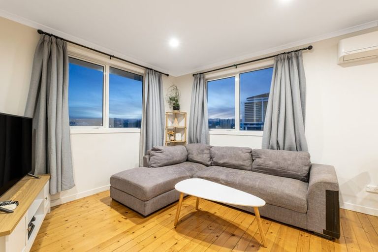 Photo of property in 110 Te Pene Avenue, Titahi Bay, Porirua, 5022