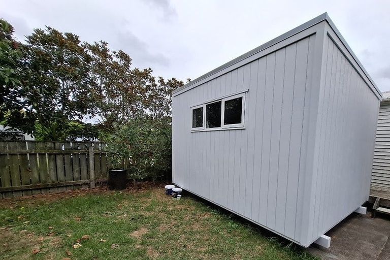 Photo of property in 7 Sullivan Avenue, Mangere Bridge, Auckland, 2022