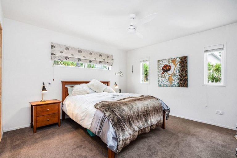 Photo of property in 25 Papaka Road, Ngunguru, Whangarei, 0173