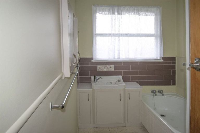 Photo of property in 9 Studholme Street, Morrinsville, 3300