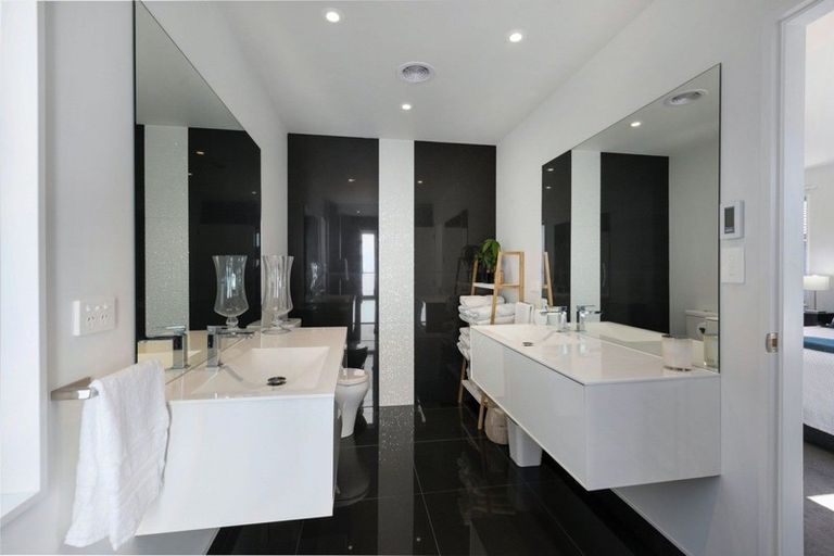 Photo of property in 89 Woburn Road, Woburn, Lower Hutt, 5010