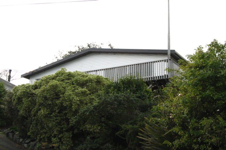 Photo of property in 9 Bayne Terrace, Macandrew Bay, Dunedin, 9014