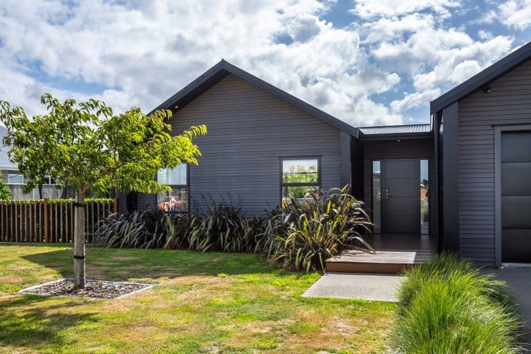 Photo of property in 16 Fantail Avenue, Carterton, 5713