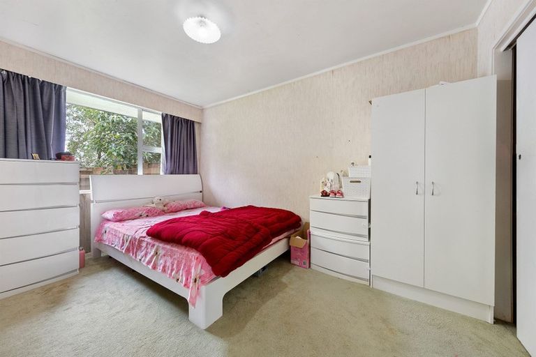 Photo of property in 3/2 Birdwood Avenue, Papatoetoe, Auckland, 2025