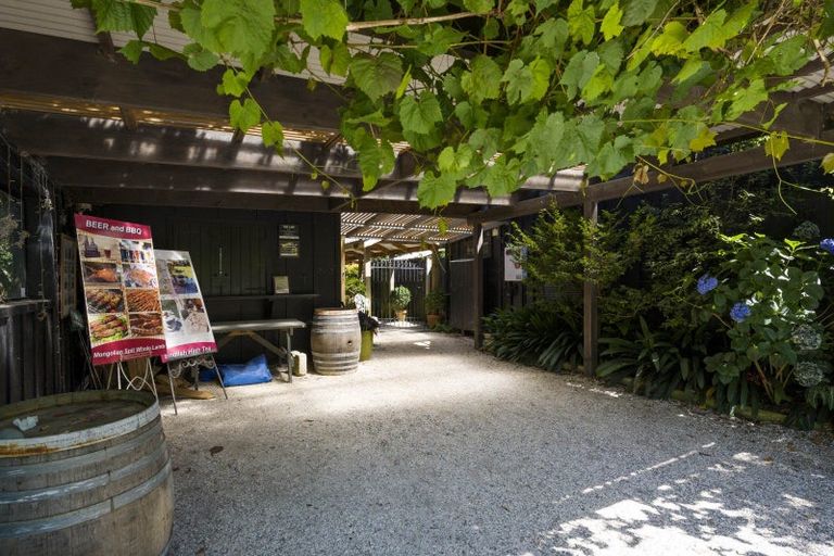 Photo of property in 6 Dyke Road, Karaka, Papakura, 2580