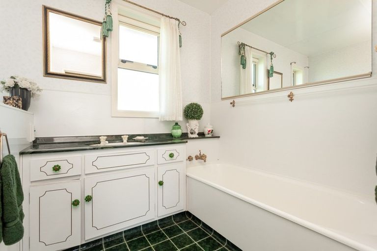 Photo of property in 3 Mcmillan Road, Tirau, 3484