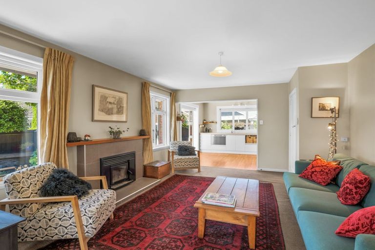 Photo of property in 71 Hamilton Avenue, Ilam, Christchurch, 8041