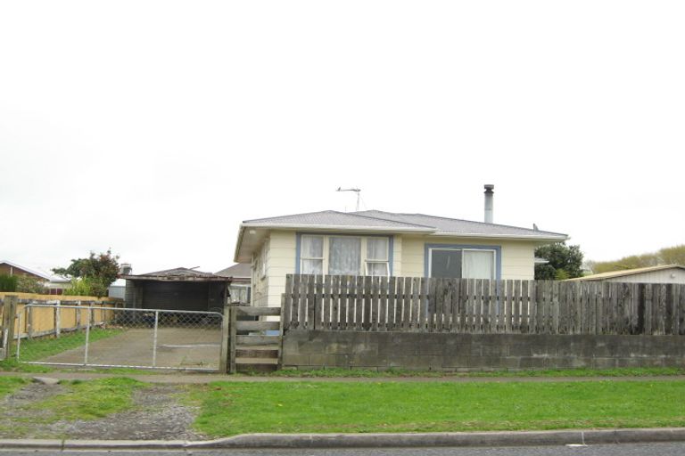 Photo of property in 99 Cracroft Street, Waitara, 4320