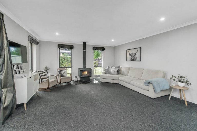 Photo of property in 7 Glen Oak Drive, Kirwee, Darfield, 7571