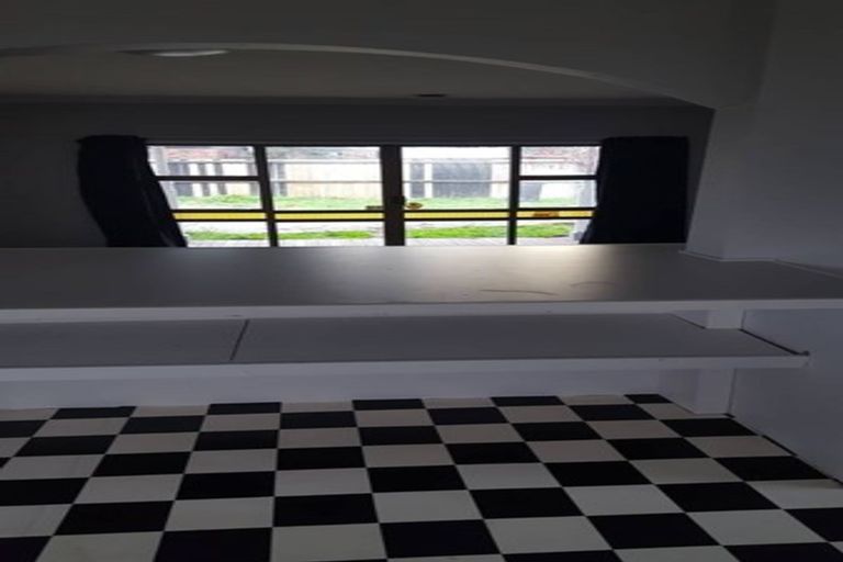 Photo of property in 18a Woodstock Place, Russley, Christchurch, 8042