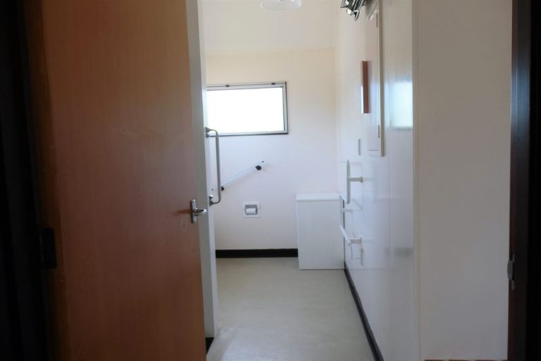 Photo of property in 396 Aberdeen Road, Gisborne, 4010