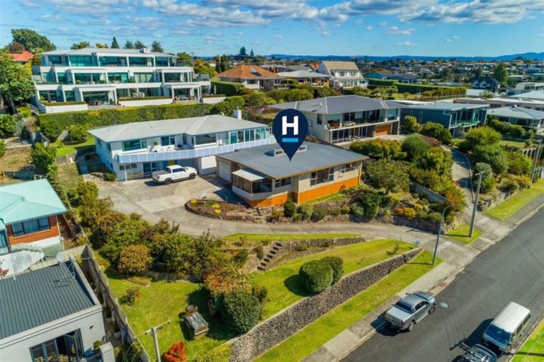 Photo of property in 17a Seaview Road, Otumoetai, Tauranga, 3110