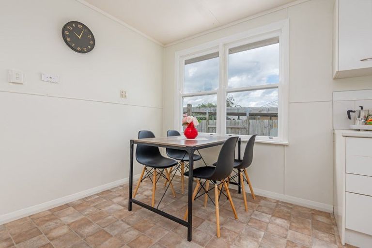 Photo of property in 31 Manchester Street, Takaro, Palmerston North, 4412