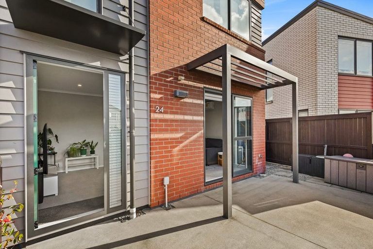 Photo of property in 24 Clark Road, Hobsonville, Auckland, 0616