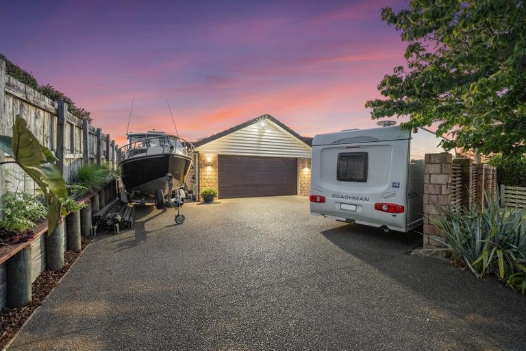 Photo of property in 33 Woodleigh Place, Ohauiti, Tauranga, 3112