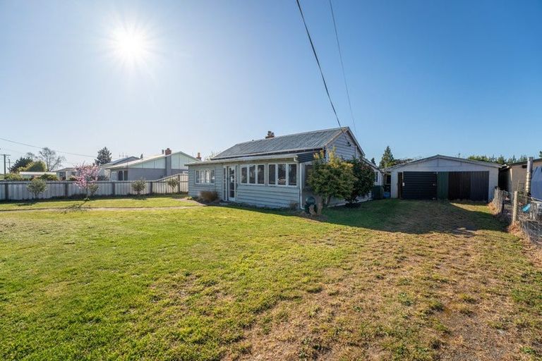 Photo of property in 9 Edward Street, Waimate, 7924