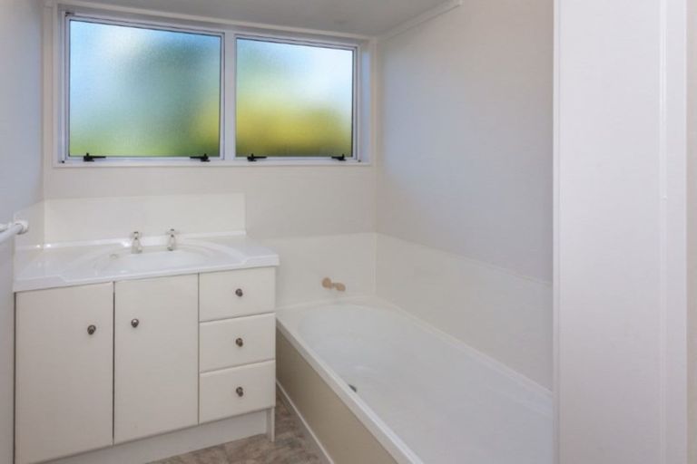 Photo of property in 104b Tirohanga Drive, Whangamata, 3620