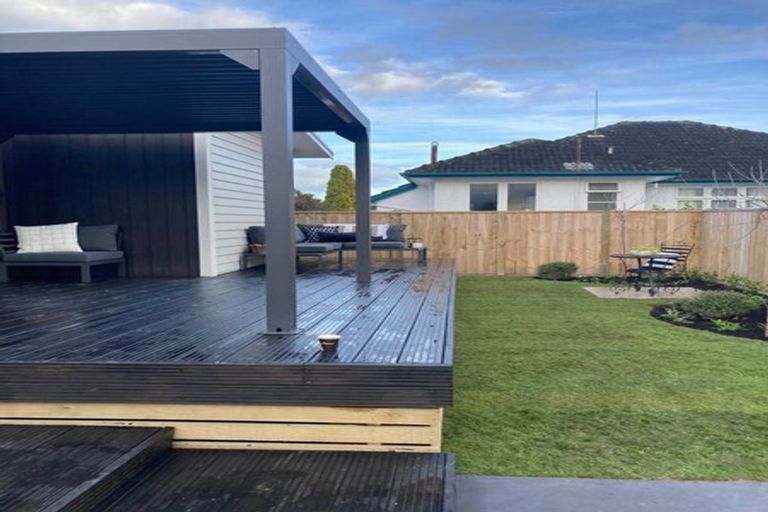 Photo of property in 8a Cuba Street, Takaro, Palmerston North, 4412