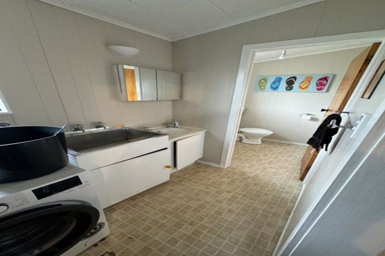 Photo of property in 155 Kahukura Avenue, Waitarere Beach, Levin, 5510