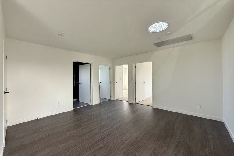 Photo of property in 43 Evergreen Parade, Rosehill, Papakura, 2113