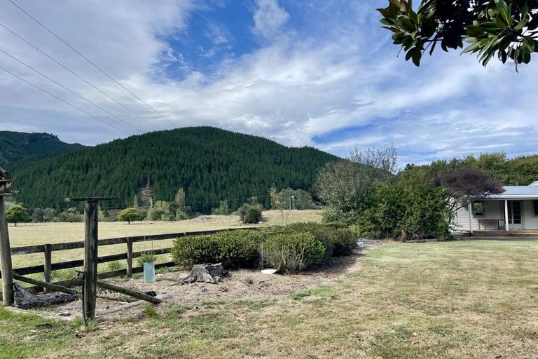 Photo of property in 305 Baton Valley Road, Tapawera, Motueka, 7196