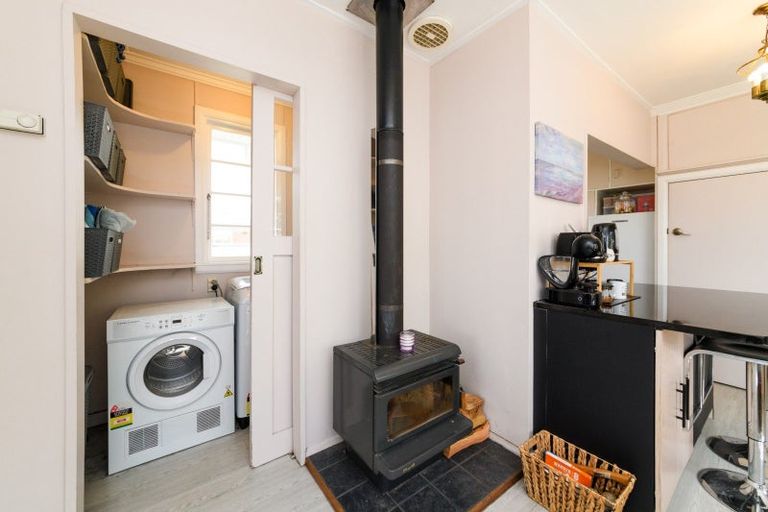 Photo of property in 10 Liverpool Street, Takaro, Palmerston North, 4412