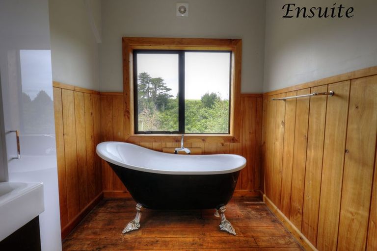 Photo of property in 172 Whakamara Road, Manutahi, Hawera, 4672