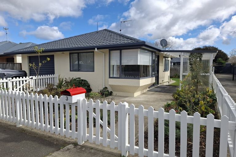 Photo of property in 3 Arrow Street, Wakefield, 7025