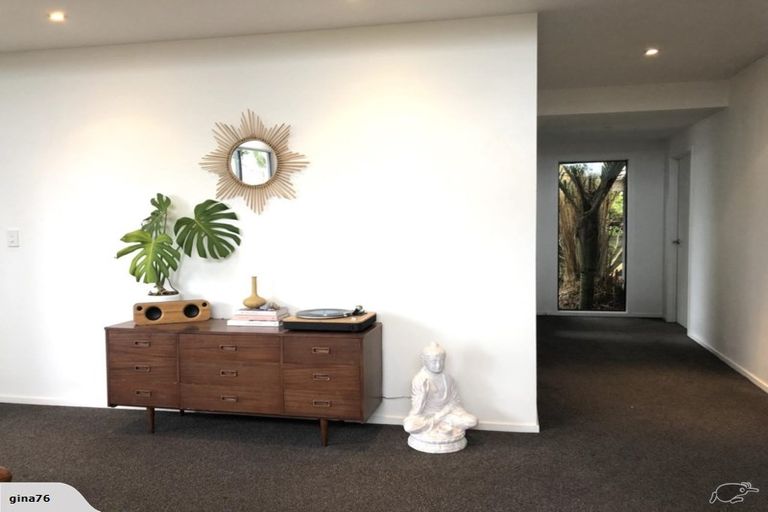 Photo of property in 8 Homestead Place, Welcome Bay, Tauranga, 3112