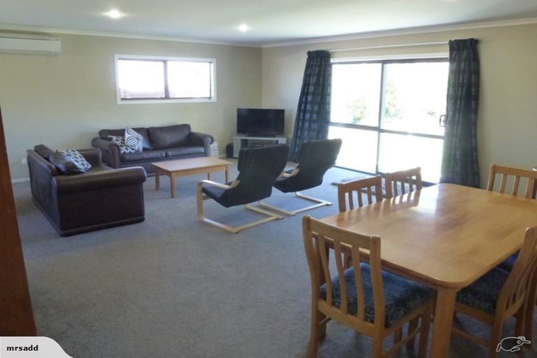 Photo of property in 5 Charles Court, Lake Hawea, Wanaka, 9382