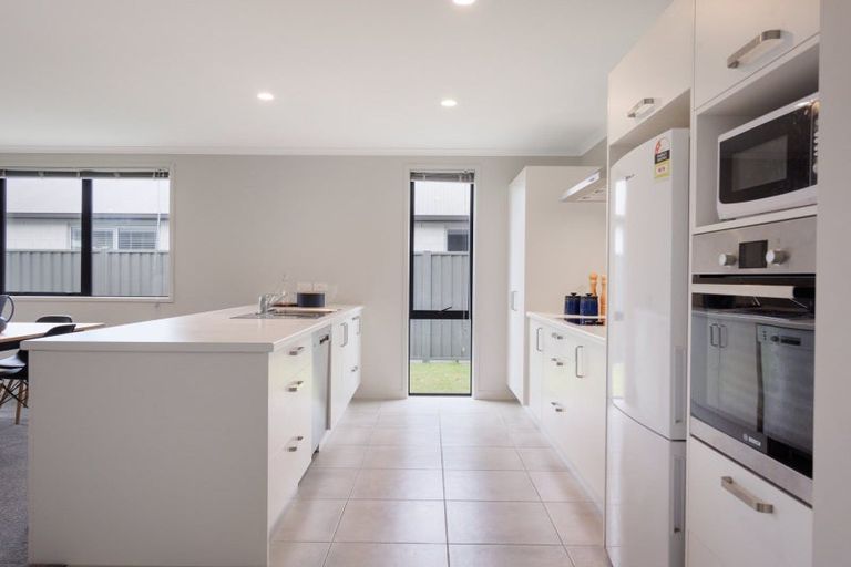 Photo of property in 4 Shannon Lane, Pyes Pa, Tauranga, 3112