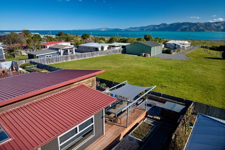Photo of property in 51 Kotuku Road, South Bay, Kaikoura, 7300