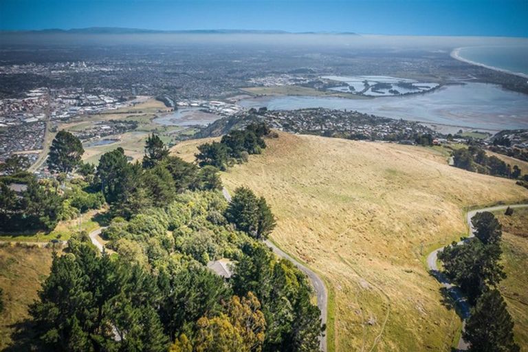 Photo of property in 1 Broadleaf Lane, Heathcote Valley, Christchurch, 8081