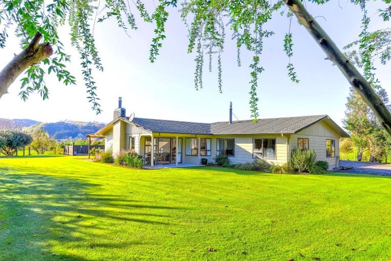 Photo of property in 268 Mangamahu Road, Fordell, Whanganui, 4577