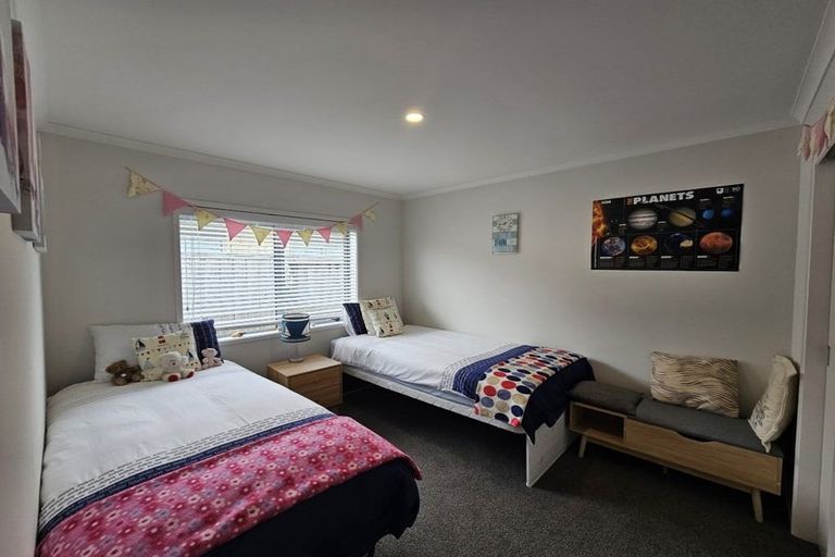 Photo of property in 16 Fuller Street, Papamoa Beach, Papamoa, 3118