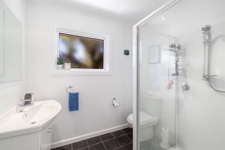 Photo of property in 15 Dunster Street, Burnside, Christchurch, 8053