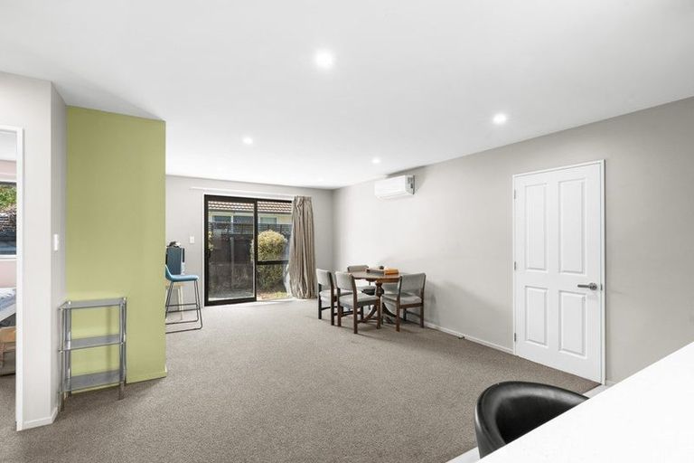 Photo of property in 1/137 Maidstone Road, Ilam, Christchurch, 8041